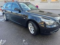 Gebraucht BMW 523 190 PS (139 kW) 2009 Black sapphire metallic Kombi
