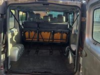 Gebraucht Renault Trafic 135 PS (99 kW) 2006 Silber Van / Kleinbus