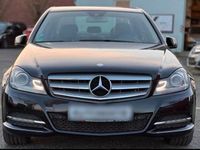 Gebraucht Mercedes C200 Avantgarde Edition 140 PS (102 kW) 2013 Schwarz Limousine