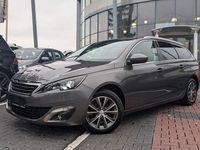 Gebraucht Peugeot 308 SW Allure 131 PS (96 kW) 2017 Grau (platiniumgrau) Kombi