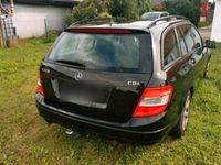 Gebraucht Mercedes C220 170 PS (125 kW) 2010 Schwarz Kombi