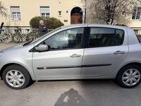 Gebraucht Renault Clio II 111 PS (81 kW) 2006 Silber Limousine