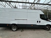 Gebraucht Iveco Daily 155 PS (114 kW) 2019 Limousine