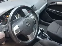 Gebraucht Opel Astra GTC OPC 140 PS (102 kW) 2010 Schwarz Limousine