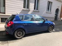 Gebraucht Kia Ceed 90 PS (66 kW) 2009 Blau Kleinwagen