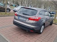 gebraucht Ford Focus Turnier Titanium, 1.6