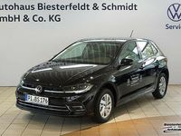 Gebraucht VW Polo Style 95 PS (69 kW) 2024 Deep black perleffekt Limousine