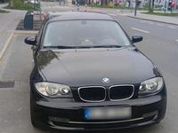 Gebraucht BMW 118 143 PS (105 kW) 2008 Schwarz Kleinwagen