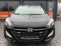 Gebraucht Hyundai i30 Trend 101 PS (74 kW) 2017 Schwarz Kombi