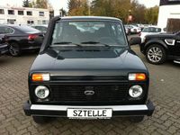 Gebraucht Lada niva 83 PS (61 kW) 2013 Grün SUV