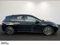 Gebraucht VW Golf VIII Active 150 PS (110 kW) 2022 Deep black perleffekt Limousine