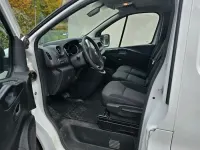 Gebraucht Renault Traffic 145 PS (106 kW) 2021 Weiß Limousine