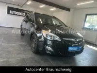 Używany Opel Astra Design Edition 140 KM (102 kW) 2012 Czarny Kombi