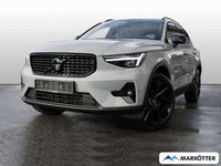 Neu Volvo XC40 Plus 197 PS (144 kW) 2025 Grau SUV