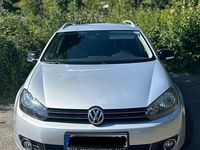 Gebraucht VW Golf VI Style 105 PS (77 kW) 2011 Silber Kleinwagen