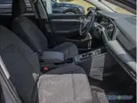 Gebraucht VW Golf VIII Life 110 PS (80 kW) 2023 Grau Limousine