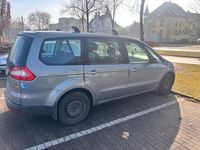 Gebraucht Ford Galaxy 140 PS (102 kW) 2008 Silber Van / Kleinbus