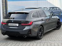 Gebraucht BMW 330 M Sport 286 PS (210 kW) 2024 Dravitgrau Kombi