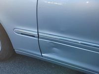 Gebraucht Mercedes C180 129 PS (94 kW) 2001 Silber Limousine