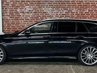 Gebraucht Mercedes E220 AMG 194 PS (142 kW) 2017 Schwarz Limousine