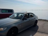 Gebraucht BMW 325 218 PS (160 kW) 2008 Grau Limousine