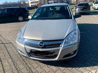 Gebraucht Opel Astra 100 PS (73 kW) 2007 Kleinwagen