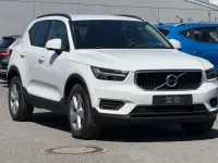 Gebraucht Volvo XC40 Momentum 129 PS (94 kW) 2020 Weiß SUV