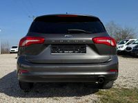 Gebraucht Ford Focus Cool & Connect 120 PS (88 kW) 2020 Grau Limousine
