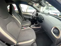Gebraucht Toyota Aygo X Pulse 72 PS (52 kW) 2024 Gold SUV