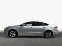 Gebraucht Ford Mondeo Titanium 150 PS (110 kW) 2016 Silber Limousine