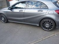 Gebraucht Mercedes A200 AMG line 136 PS (100 kW) 2017 Grau Kleinwagen