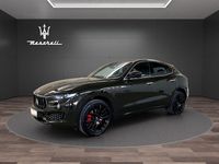 Gebraucht Maserati Levante 275 PS (202 kW) 2017 Recon green SUV