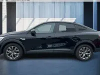Second-hand Renault Arkana Evolution 140 CP (102 kW) 2024 Negru SUV