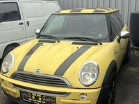 Gebraucht Mini ONE 90 PS (66 kW) 2002 Gelb Kleinwagen