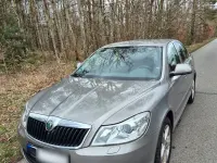 Gebraucht Skoda Octavia Active 105 PS (77 kW) 2012 Silber Limousine