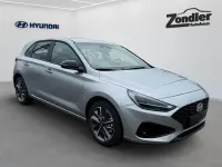 Neu Hyundai i30 Advantage 101 PS (74 kW) 2025 Silber Limousine