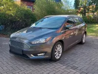 Gebraucht Ford Focus Titanium 120 PS (88 kW) 2017 Grau Kombi