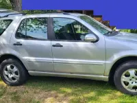 Gebraucht Mercedes ML270 163 PS (119 kW) 2003 Silber SUV