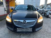 Gebraucht Opel Insignia Edition 131 PS (96 kW) 2010 Schwarz Kombi