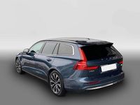 Gebraucht Volvo V60 Plus 455 PS (334 kW) 2022 Blau Kombi