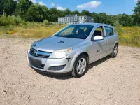 Gebraucht Opel Astra 90 PS (66 kW) 2007 Silber Limousine