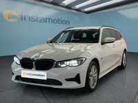 Gebraucht BMW 330e 184 PS (135 kW) 2022 Kombi