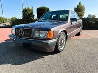 Gebraucht Mercedes 190 118 PS (86 kW) 1991 Braun Limousine