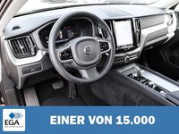 Gebraucht Volvo XC60 Plus 197 PS (144 kW) 2023 Metallic SUV