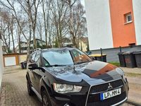 Gebraucht Mitsubishi Outlander 185 PS (136 kW) 2011 Schwarz SUV