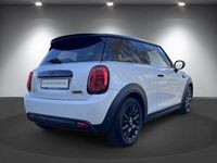 Gebraucht Mini Cooper SE Classic 135 kW (184 PS) 2023 Weiss Kleinwagen