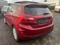 Gebraucht Ford Fiesta Titanium 101 PS (74 kW) 2017 Rot Kleinwagen