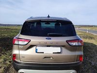 Gebraucht Ford Kuga Titanium 190 PS (139 kW) 2020 Beige SUV