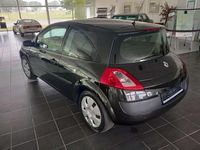 Gebraucht Renault Mégane II Authentique 82 PS (60 kW) 2004 Schwarz Limousine