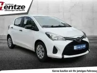 Gebraucht Toyota Yaris 69 PS (50 kW) 2015 Super white 2 Kleinwagen